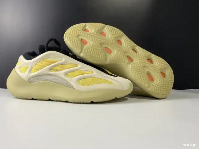 V3 YEEZY ADIDAS SRPHYM
